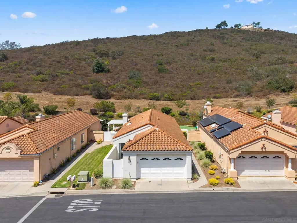 Escondido, CA 92026,2139 Royal Lytham Glen