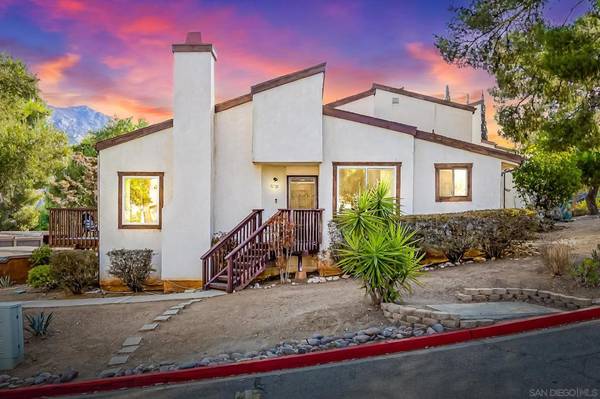 15701 Davis Cup Ln, Ramona, CA 92065