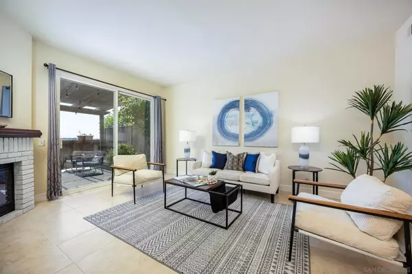 Carlsbad, CA 92010,4577 Essex Ct