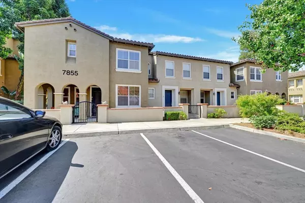 7855 Via Belfiore #1, San Diego, CA 92129