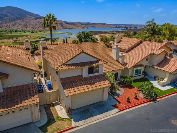 10137 Greenleaf Rd, Spring Valley, CA 91977