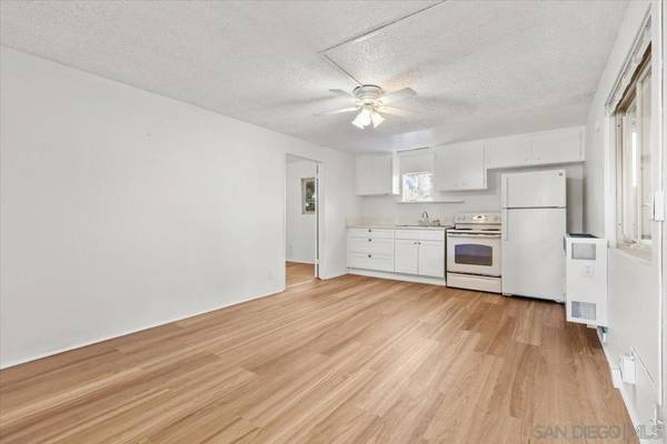 Lemon Grove, CA 91945,8150 Longdale Dr