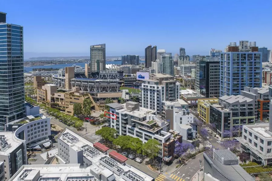 206 Park Blvd #704, San Diego, CA 92101