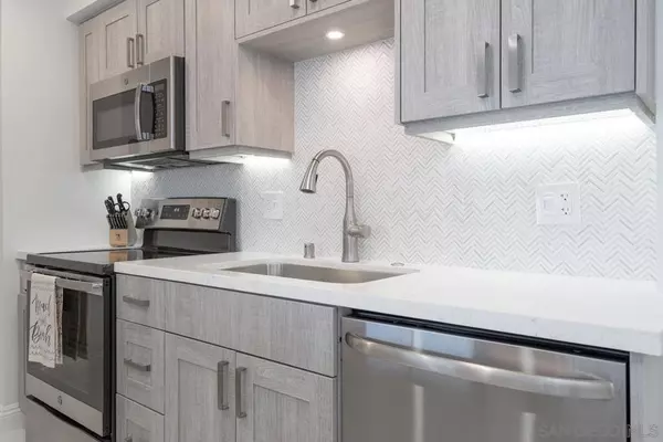 Coronado, CA 92118,1770 Avenida Del Mundo #701