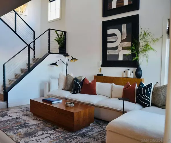 Costa Mesa, CA 92627,171 E 18th Street #C1