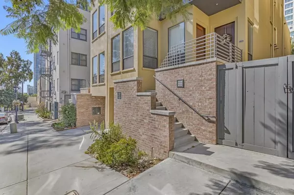 1524 10TH AVENUE, San Diego, CA 92101