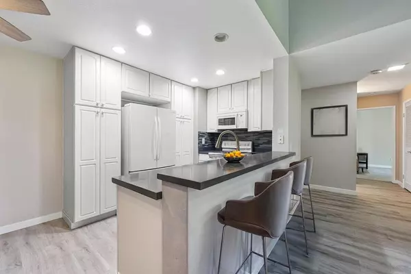 San Diego, CA 92108,10400 Caminito Cuervo #273