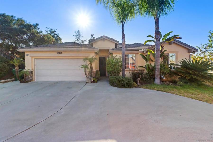 871 Niguel St, Oceanside, CA 92057