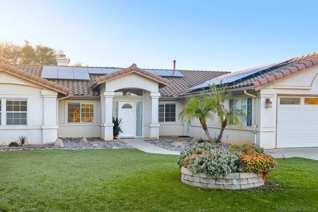 Escondido, CA 92026,10022 Triple J Trl