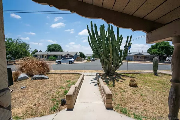 Santee, CA 92071,9530 Galston Drive