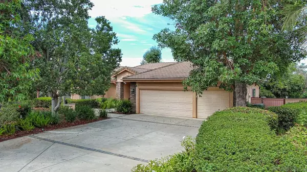 1772 Crescent Knolls Gln, Escondido, CA 92029