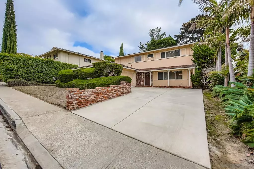 San Diego, CA 92122,5977 Agee St