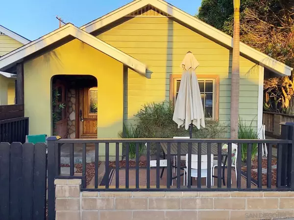 513 Third, Encinitas, CA 92024