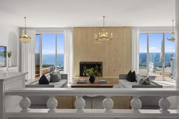 La Jolla, CA 92037,8390 Prestwick Dr