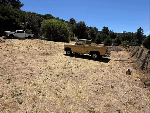 Descanso, CA 91916,405-190-02-00