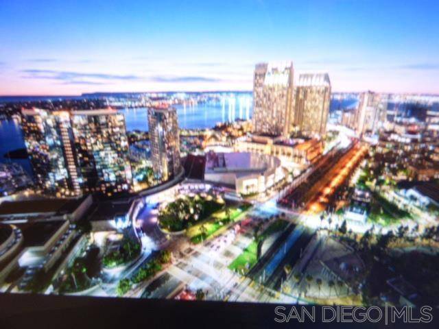San Diego, CA 92101,100 Harbor Dr #3404