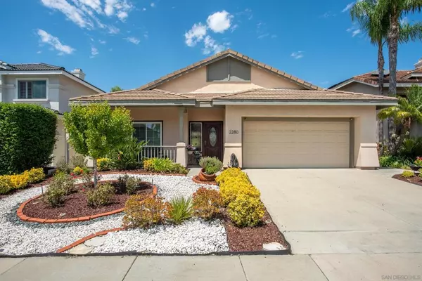 2280 Bear Rock Glen, Escondido, CA 92026