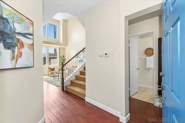 Carlsbad, CA 92011,6815 Adolphia Dr