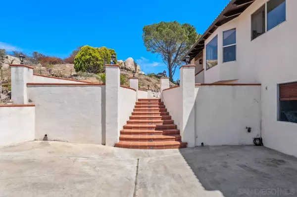 El Cajon, CA 92019,2155 Vista Valley Rim Pl