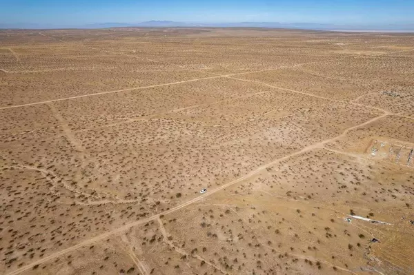 Lancaster, CA 93535,0 TBD