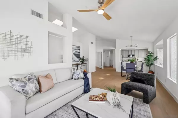 Escondido, CA 92026,2491 Moonlight Gln