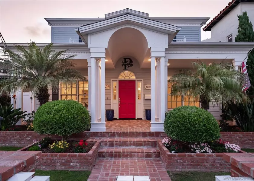 260 H Avenue, Coronado, CA 92118