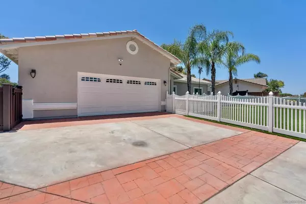 Escondido, CA 92025,401 S Vine St