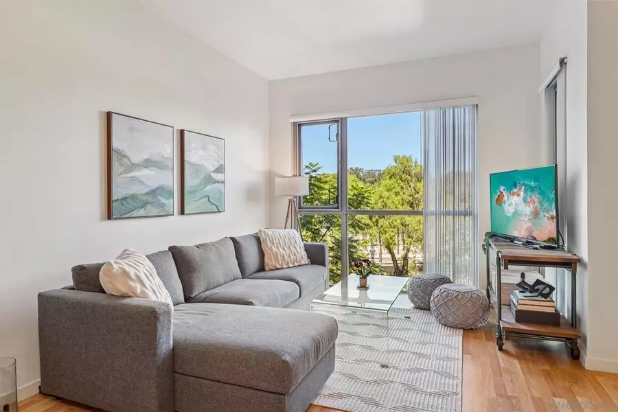 889 Date St #328, San Diego, CA 92101