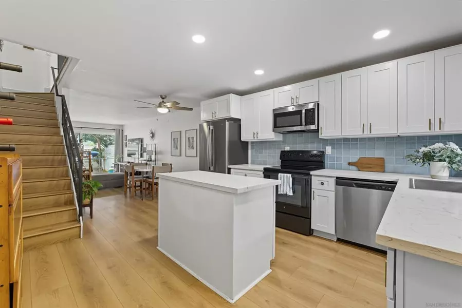 7797 Stalmer St. #1F, San Diego, CA 92111