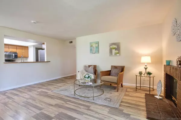 San Diego, CA 92129,13202 Salmon River Rd #101