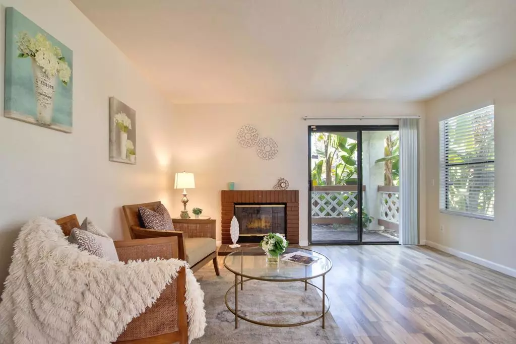 San Diego, CA 92129,13202 Salmon River Rd #101