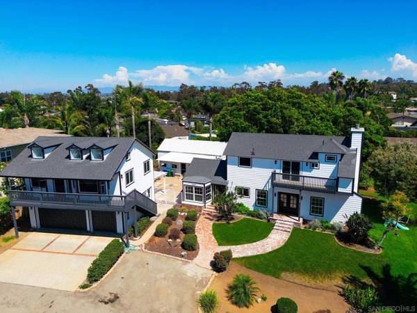 Carlsbad, CA 92008,1448 Forest Ave