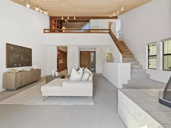 San Diego, CA 92103,616 W Lewis St