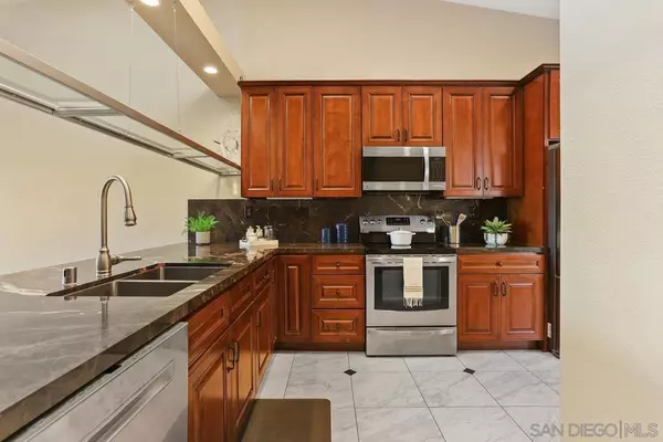 San Diego, CA 92128,12725 Via Nasca