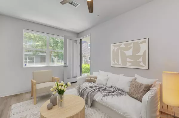 Chula Vista, CA 91915,2035 Bravo Loop #3