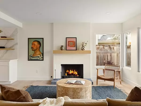 San Diego, CA 92117,4793 Leathers St