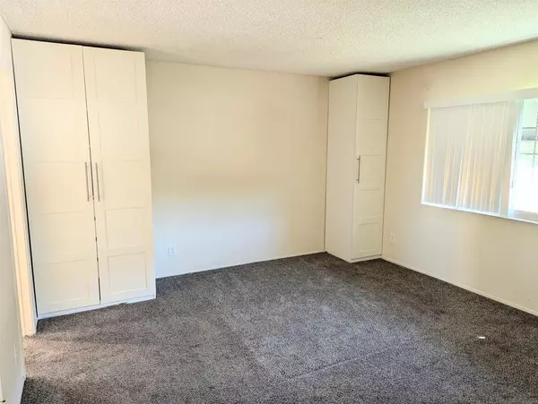 San Diego, CA 92117,2530 Clairemont Dr #107