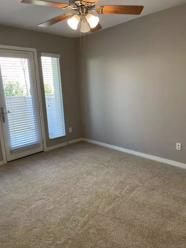 San Diego, CA 92126,11337 Zapata Ave #21