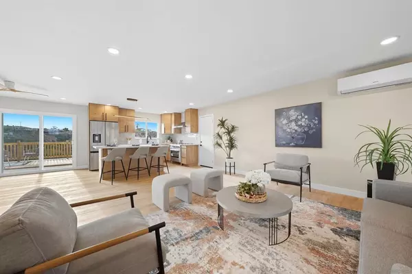 San Diego, CA 92139,2761 Hopkins St