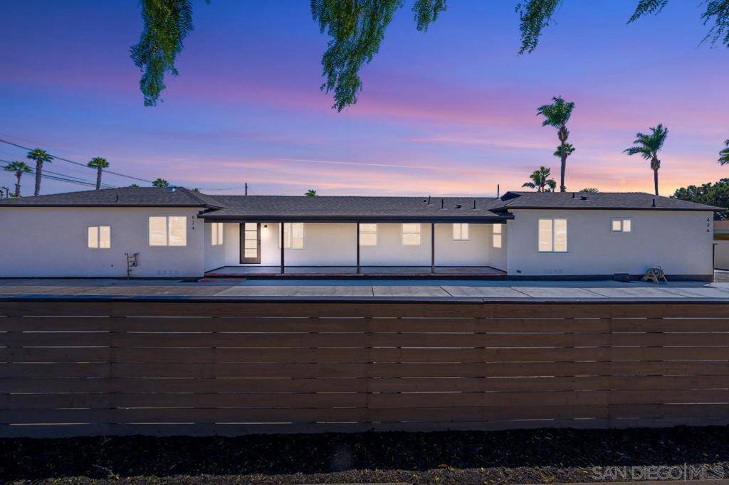 Chula Vista, CA 91910,622 26 I St