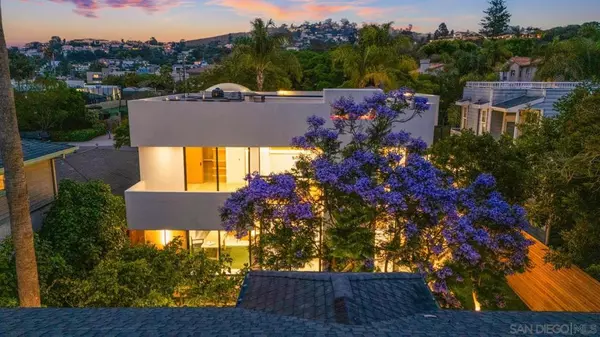 La Jolla, CA 92037,7376 Bishops Ln