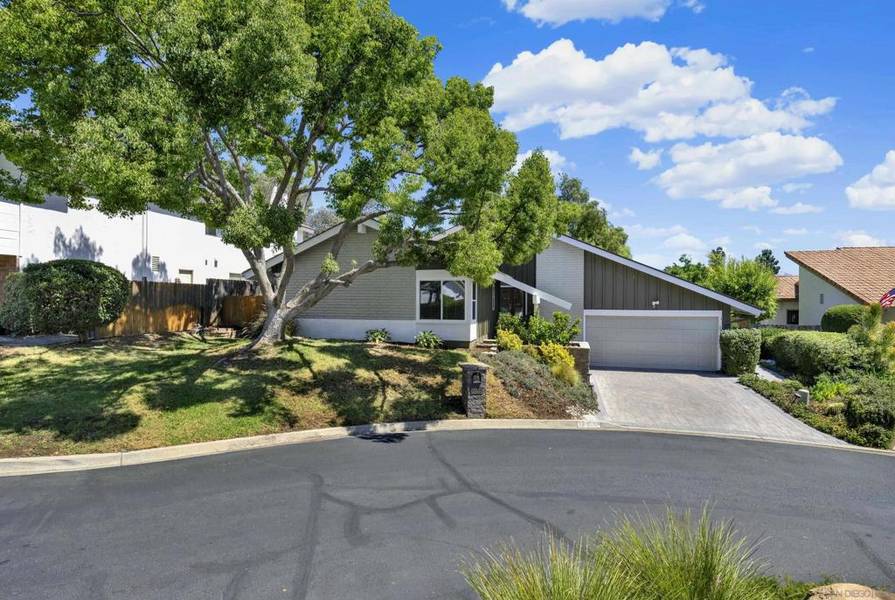 17233 Cuvee Ct, Poway, CA 92064