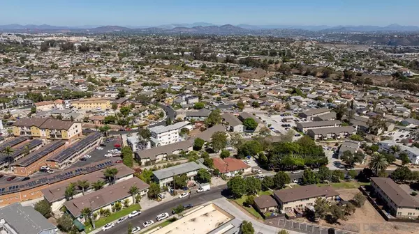 San Diego, CA 92111,2201 07 Burroughs St