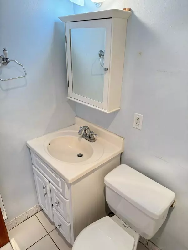 Imperial Beach, CA 91932,743 Iris Ave
