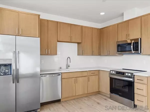 San Diego, CA 92117,3244 Clairemont Drive