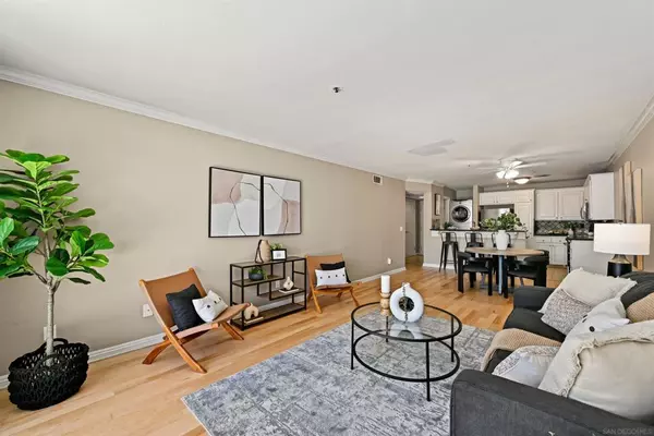 San Diego, CA 92104,3939 Illinois Street #1C