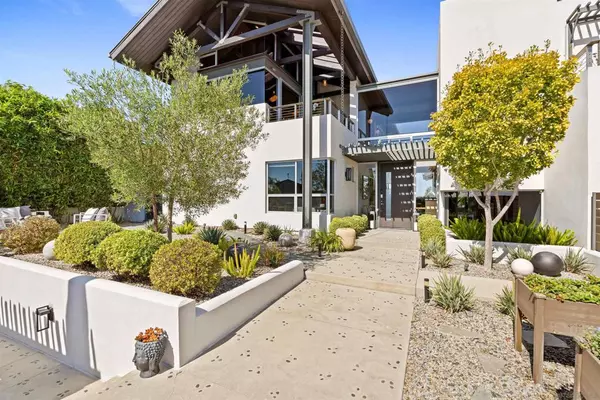 San Diego, CA 92109,5259 Pacifica Dr