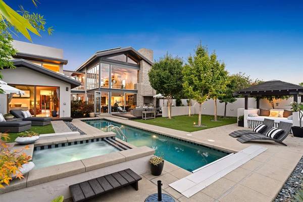 San Diego, CA 92109,5259 Pacifica Dr