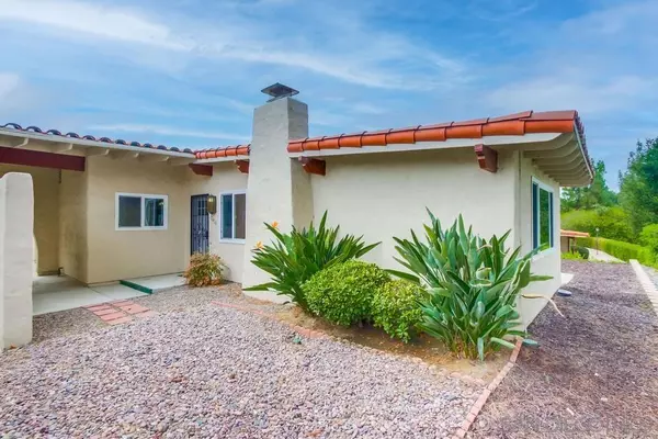 San Diego, CA 92128,12450 Meandro Road