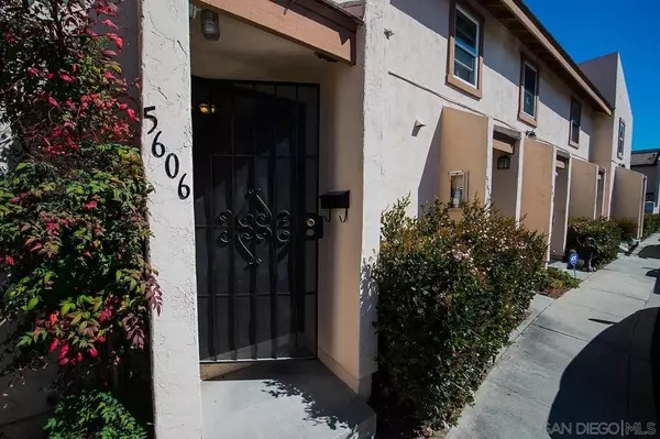 5606 Caminito Roberto, San Diego, CA 92111